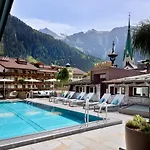 Neue Post Hotell 4*