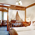 Neue Post Hotell 4*