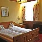Neue Post Hotell 4*