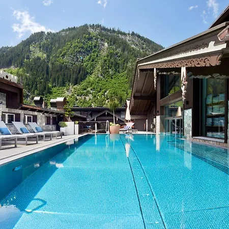 Hotel Neue Post Mayrhofen