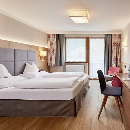 Hotel Neue Post Mayrhofen