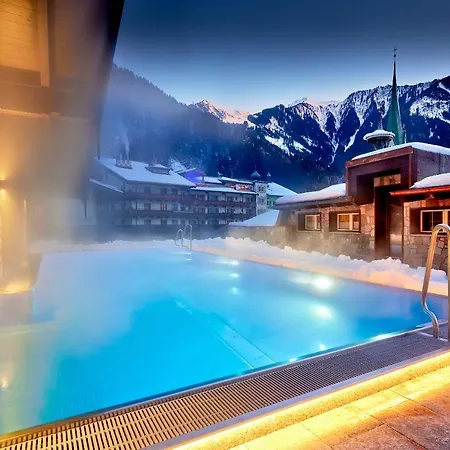 Neue Post Hotel